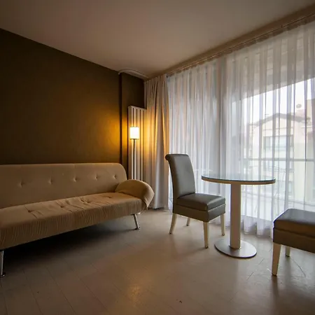 No 19 Boutique Анкара
